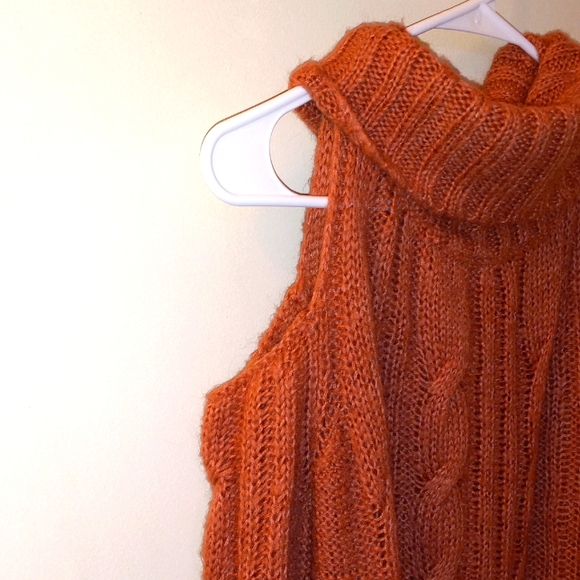 Self ❤ Esteem Crowl Sweater - Picture 2 of 7